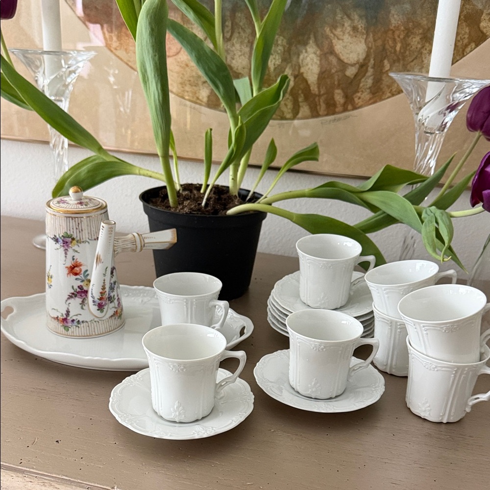 Antique Dresden Pot with 8 cups saucers and tray